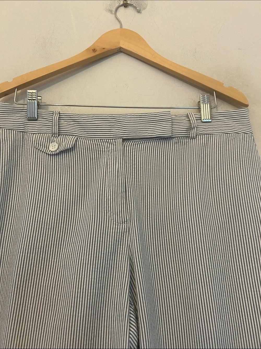Talbots Striped Lightweight Dress Pants - Navy & White Size 10 EUC